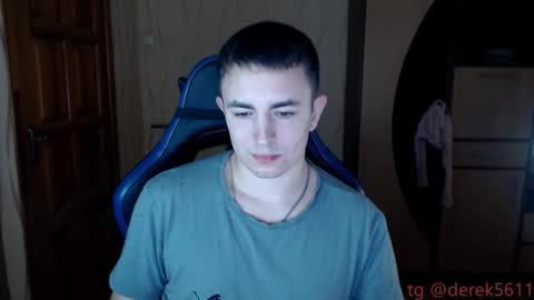 Snapshot of bigmark03 chatting on 11-06-25, 01:23 BigMark03 online show from 11-06-25, 01:23