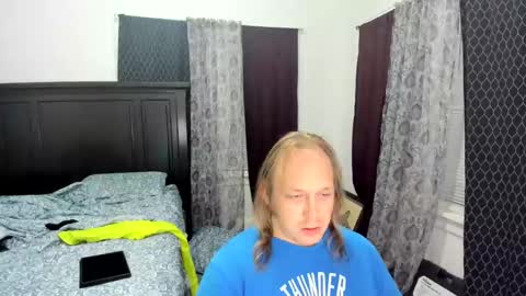 bigmike20129020 online show from 10-13-25, 08:36