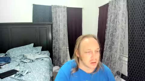 bigmike20129020 online show from 10-17-25, 08:50