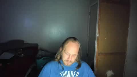 Snapshot of bigmike20129020 chatting on 05-17-26, 09:28 bigmike20129020 online show from 05-17-26, 09:28