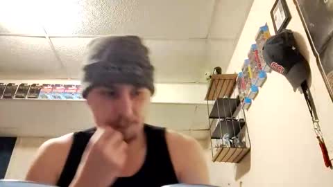 Snapshot of bigmike5702 chatting on 11-06-25, 11:15 casper617 online show from 11-06-25, 11:15