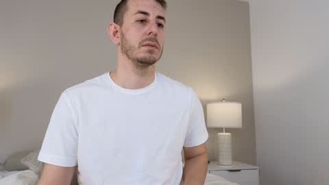 Snapshot of bigonehott chatting on 02-03-25, 04:20 online show from 02-03-25, 04:20