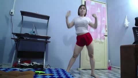 bigpussy_92 online show from 01-06-26, 09:18