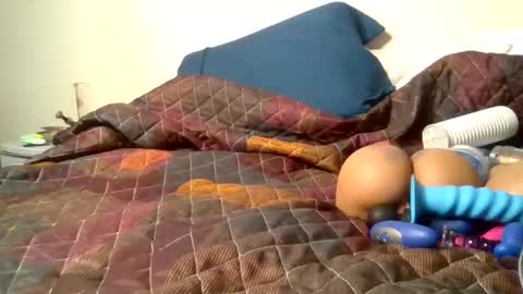 Snapshot of bigpussypump chatting on 09-18-25, 06:15 bigpussypump online show from 09-18-25, 06:15