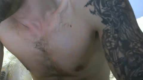 Snapshot of bigreallover chatting on 12-15-24, 04:07 ...... online show from 12-15-24, 04:07