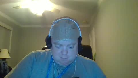 Snapshot of bigred_nyc chatting on 02-01-25, 07:47 Big Red online show from 02-01-25, 07:47