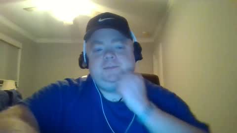 Snapshot of bigred_nyc chatting on 02-24-25, 01:02 Big Red online show from 02-24-25, 01:02