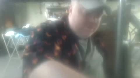 Snapshot of bigred_nyc chatting on 10-29-25, 06:37 Big Red online show from 10-29-25, 06:37