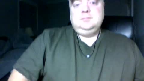 Snapshot of bigred_nyc chatting on 11-02-25, 03:09 Big Red online show from 11-02-25, 03:09