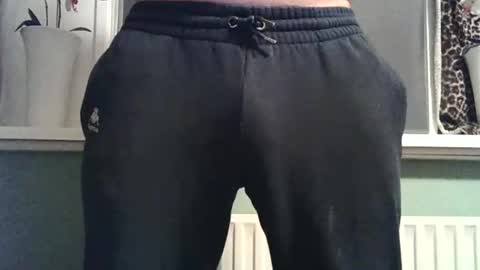 Snapshot of bigrocket1983 chatting on 01-08-25, 07:13 bigcock anal dirtytalk online show from 01-08-25, 07:13
