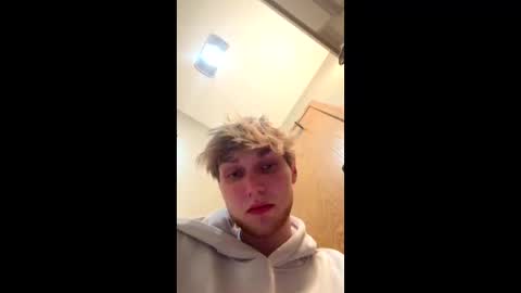 Snapshot of bigskinnyboyshh chatting on 01-09-25, 07:42 bigskinnyboyshh online show from 01-09-25, 07:42