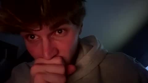 Snapshot of bigskinnyboyshh chatting on 01-15-25, 07:37 bigskinnyboyshh online show from 01-15-25, 07:37