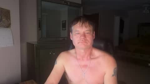 Snapshot of bigsteve24cm chatting on 11-14-25, 11:31 bigsteve24cm online show from 11-14-25, 11:31