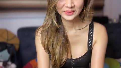 Snapshot of bigsurprise4u chatting on 06-12-26, 07:35 Yna online show from 06-12-26, 07:35