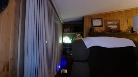 Snapshot of bigthicksatisfying2 chatting on 12-15-24, 08:30 bigthicksatisfying2 online show from 12-15-24, 08:30