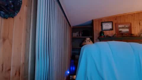 Snapshot of bigthicksatisfying2 chatting on 12-16-24, 04:45 bigthicksatisfying2 online show from 12-16-24, 04:45