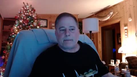 Snapshot of bigthicksatisfying2 chatting on 12-31-24, 05:00 bigthicksatisfying2 online show from 12-31-24, 05:00