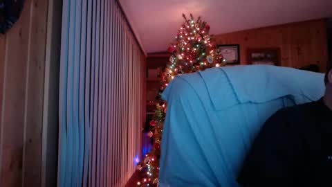 Snapshot of bigthicksatisfying2 chatting on 01-06-25, 03:42 bigthicksatisfying2 online show from 01-06-25, 03:42