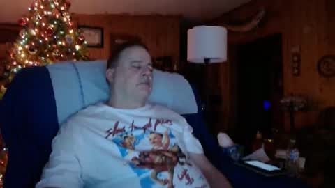 Snapshot of bigthicksatisfying2 chatting on 01-11-25, 06:35 bigthicksatisfying2 online show from 01-11-25, 06:35