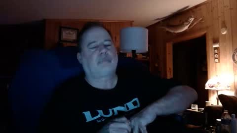 Snapshot of bigthicksatisfying2 chatting on 10-23-25, 03:17 bigthicksatisfying2 online show from 10-23-25, 03:17