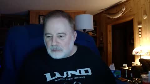 Snapshot of bigthicksatisfying2 chatting on 11-15-25, 04:43 bigthicksatisfying2 online show from 11-15-25, 04:43