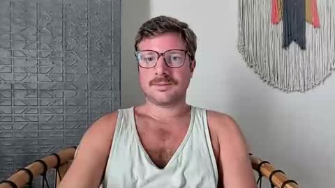 bigthickvic online show from 05-09-26, 01:16