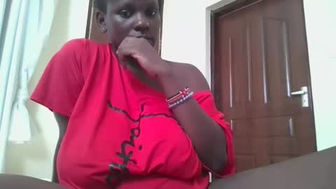 Snapshot of bigtit166077 chatting on 10-19-25, 12:50 bigtit166077 online show from 10-19-25, 12:50
