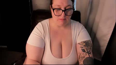 Snapshot of bigtittybbw chatting on 09-17-25, 03:14 bigtittybbw online show from 09-17-25, 03:14