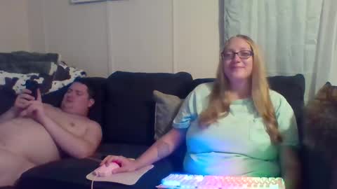 Snapshot of bigtittyboatboo chatting on 09-25-25, 01:20 Mountain Mama online show from 09-25-25, 01:20