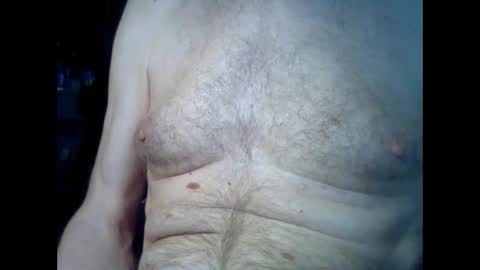 Snapshot of bigukphallus chatting on 02-19-26, 10:39 bigukphallus online show from 02-19-26, 10:39