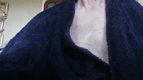 Snapshot of bigukphallus chatting on 06-21-26, 04:42 bigukphallus online show from 06-21-26, 04:42
