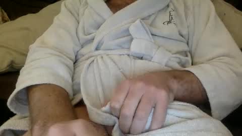 Snapshot of bigvic25cm chatting on 01-31-25, 09:48 bigvic25cm online show from 01-31-25, 09:48