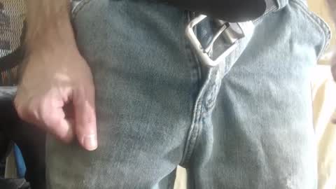 Snapshot of bigwc02 chatting on 03-10-25, 05:00 bigwc02 online show from 03-10-25, 05:00