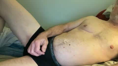 Snapshot of bigwebone chatting on 04-21-26, 03:35 Bigwebone online show from 04-21-26, 03:35