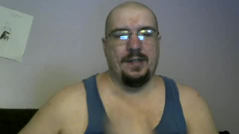 Snapshot of bigxcountry_39 chatting on 06-12-26, 02:43 bigxcountry_39 online show from 06-12-26, 02:43