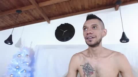 Snapshot of bigzehuz chatting on 01-04-25, 08:06 andres online show from 01-04-25, 08:06