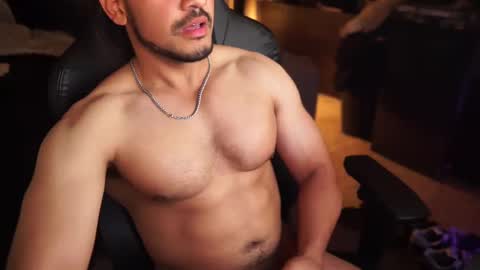Valleyguy818 online show from 02-11-25, 06:40