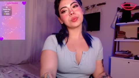 Snapshot of biigbooty_ chatting on 02-17-25, 04:20 biigbooty_ online show from 02-17-25, 04:20