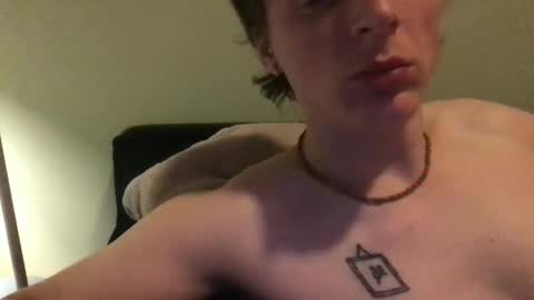 Snapshot of biiguyy97 chatting on 12-03-24, 12:13 Paul online show from 12-03-24, 12:13