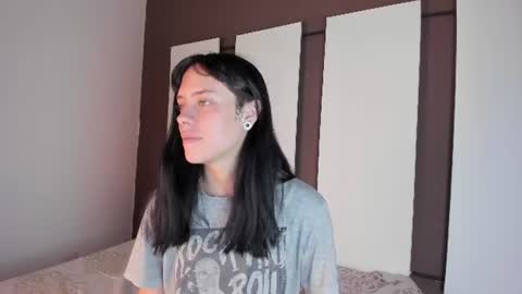 bilie__eilish online show from 06-12-26, 11:09