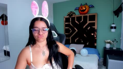 Billie online show from 11-05-25, 07:03