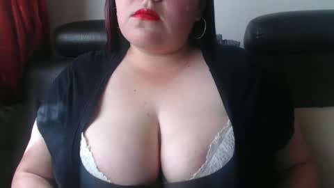 Snapshot of billie_k chatting on 01-22-25, 07:03 billie online show from 01-22-25, 07:03