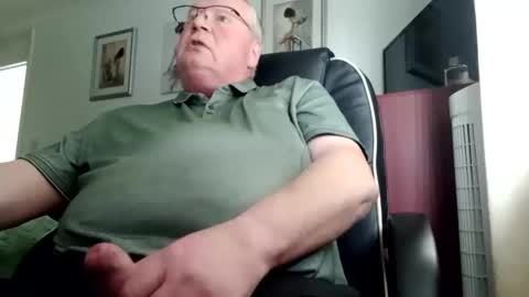 Snapshot of billlllllyb chatting on 03-20-26, 01:16 billlllllyb online show from 03-20-26, 01:16