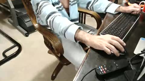 Snapshot of billy471 chatting on 12-05-24, 08:44 billy471 online show from 12-05-24, 08:44