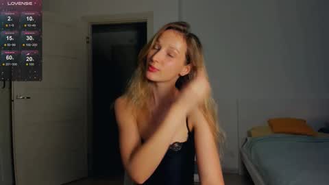 Billy and Lisahelp us to reach 100 likes online show from 09-25-25, 09:57