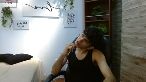Snapshot of billy_wild chatting on 05-01-26, 12:21 billy wild online show from 05-01-26, 12:21
