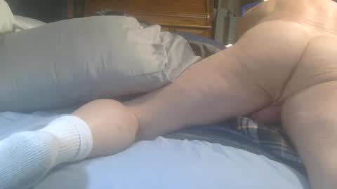 Snapshot of billyhuey12 chatting on 02-13-25, 05:58 NUMROUNO MACK online show from 02-13-25, 05:58