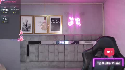 Snapshot of bily_takure_v chatting on 10-04-25, 08:56 Live 1000pm 600am COLOMBIAN HOUR online show from 10-04-25, 08:56