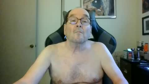 Bink195234 online show from 06-11-26, 04:27