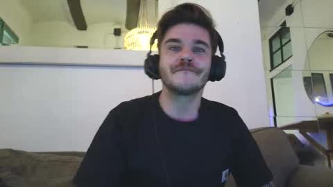 bird_0f_hermes online show from 02-05-26, 11:04